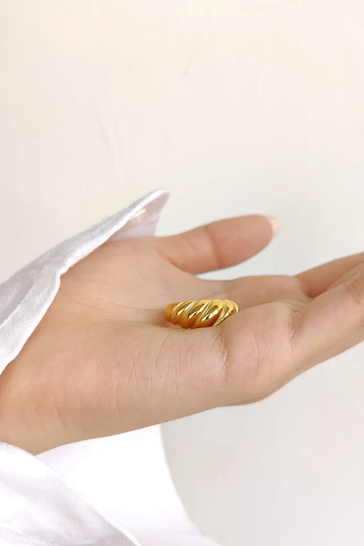 18 KT Gold plated - Croissant Ring