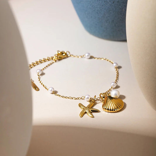 18 KT Gold Plated Star Shell Bracelet